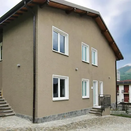 Corte Santa Libera 3* San Fedele Intelvi
