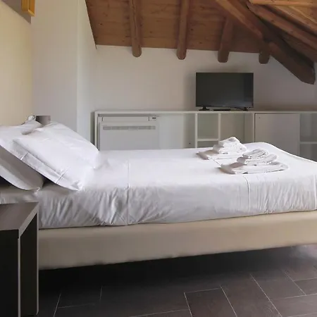 Hotel Corte Santa Libera San Fedele Intelvi